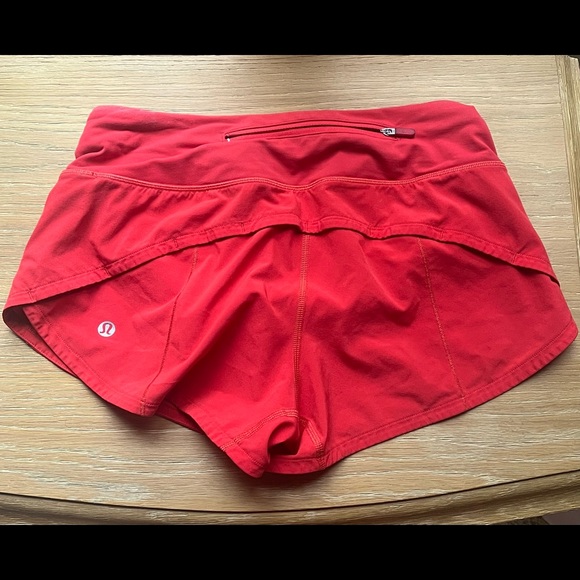 Lululemon size 2 shorts, 2.5 inseams in the color rux. - Picture 3 of 3